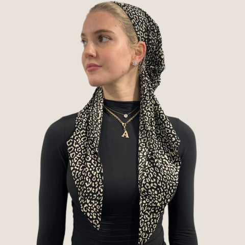 Black & White Leopard Pre-Tied Scarf by Valeri