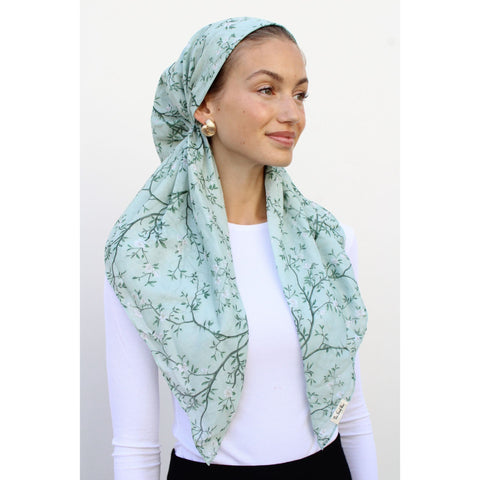 Sage Dainty Vines Headscarf SB